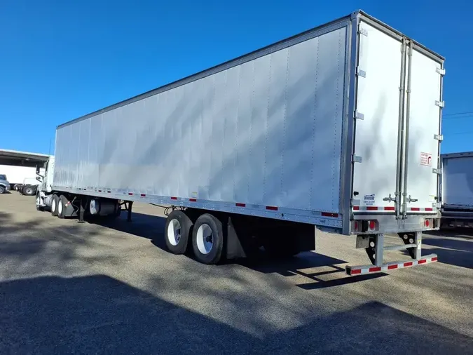 2016 VANGUARD TRAILER CORP R8000B 53/102/162