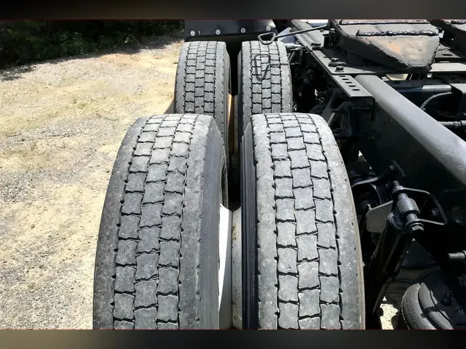 2020 INT LT625 6x4