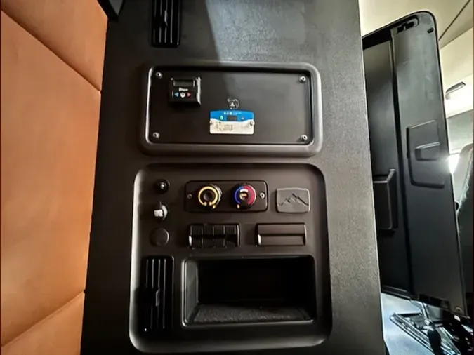 2022 Freightliner Cascadia 126