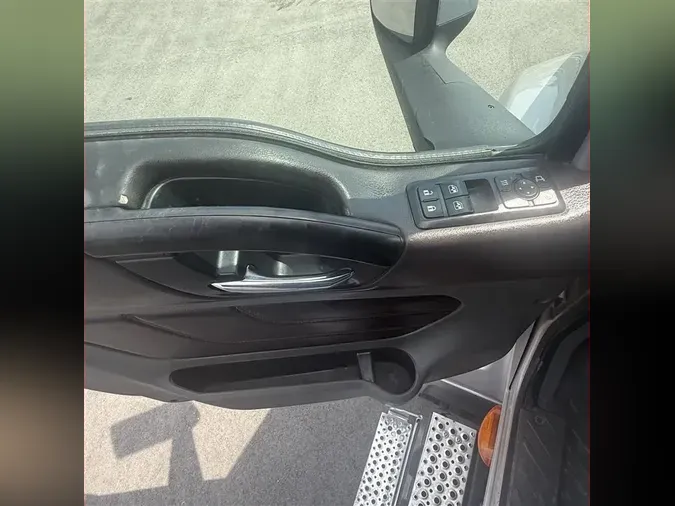 2021 INTERNATIONAL LT24bfcdb685464b78826fd76444602422