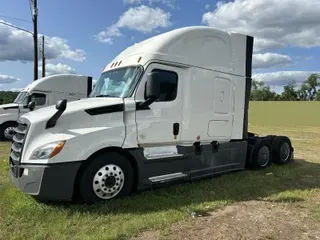 2019 FREIGHTLINER CA126