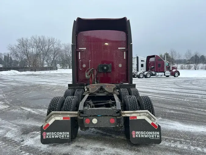 2021 Kenworth W900L