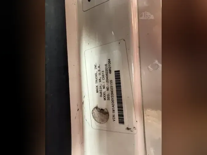 2005 MACK VISION CX61324cb657020194b10856346d2701c7490