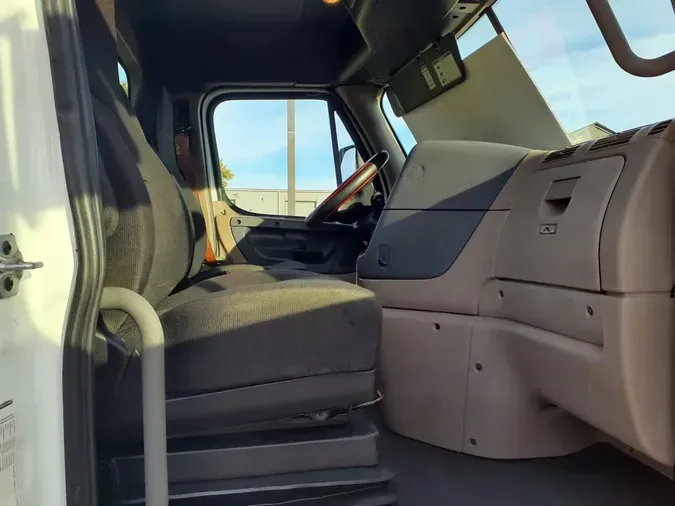 2019 FREIGHTLINER/MERCEDES CASCADIA 12524cc0a7f7a1275afd9fe940bb8f9c334