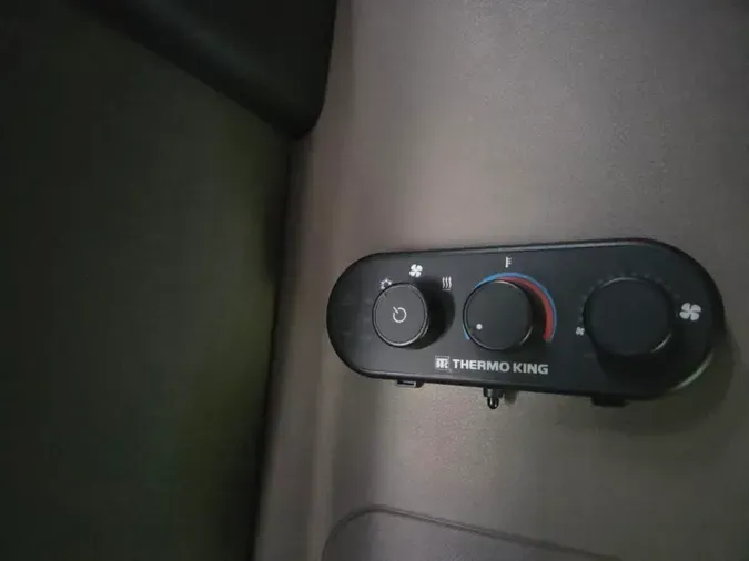 2019 FREIGHTLINER/MERCEDES CASCADIA 12524cf73a4e7349534b8946a82f5be524c