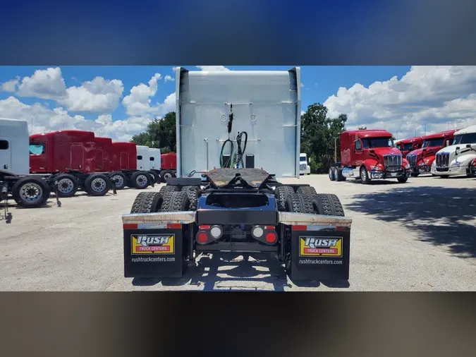 2022 Peterbilt 579
