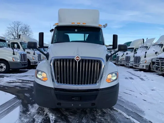 2019 NAVISTAR INTERNATIONAL LT625 DAYCAB T/A24d91bf6a4cb5d64f058a00cf2a36fee