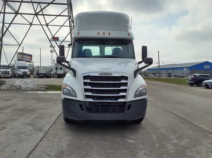 2020 FREIGHTLINER/MERCEDES NEW CASCADIA 116