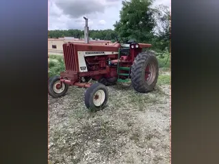 1966 INTERNATIONAL 806