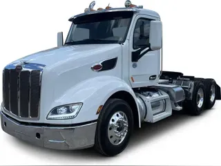 2020 Peterbilt 579