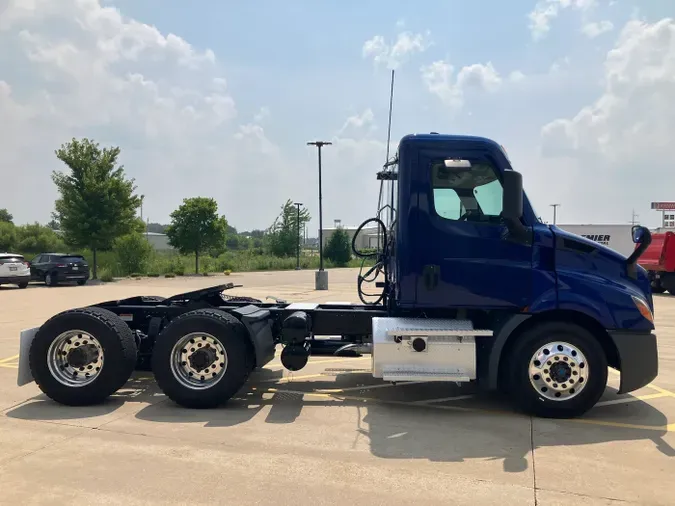 2021 Freightliner Cascadia