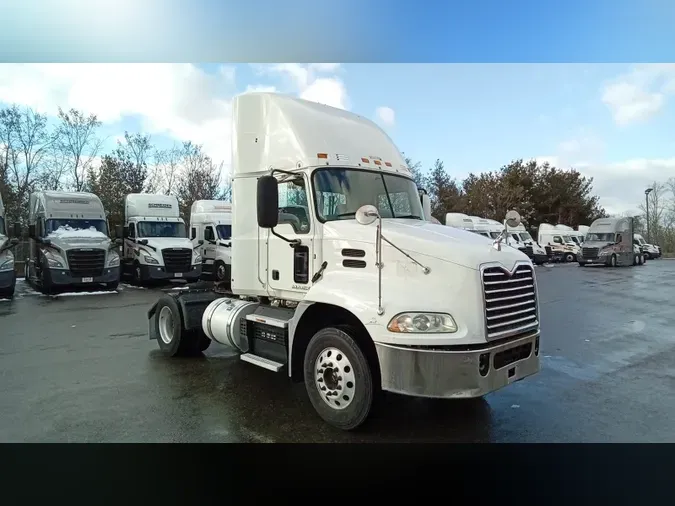 2018 Mack CXU (PINNACLE)24ebc3bbcff5e4b0c5fc986d04505bd8