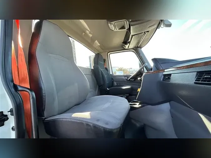 2020 INTERNATIONAL RH613