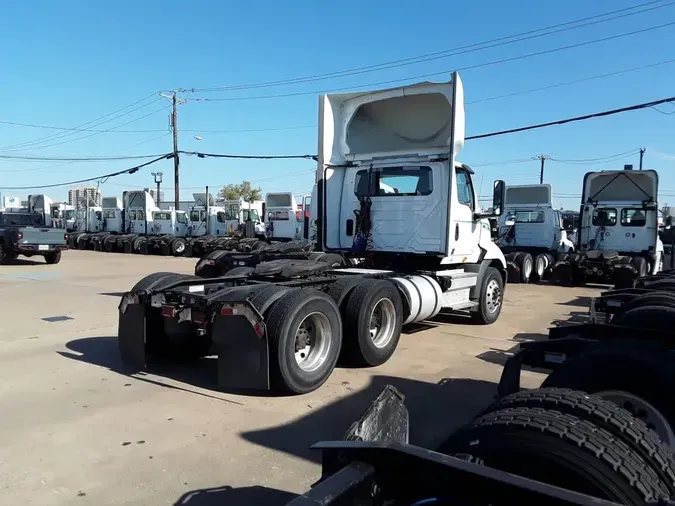 2020 NAVISTAR INTERNATIONAL RH613 DAYCAB T/A24ecf2b95447e88f5d56e579481849d4