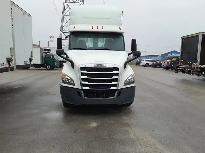 2020 FREIGHTLINER/MERCEDES NEW CASCADIA 116