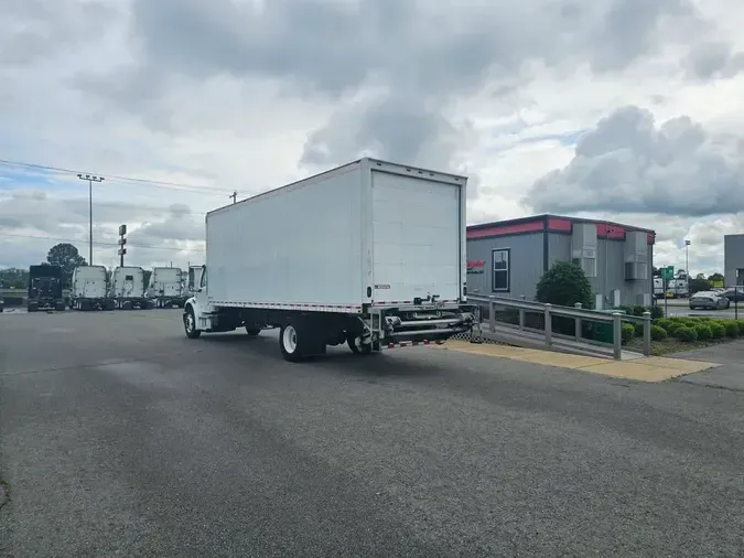 2020 FREIGHTLINER M2 106