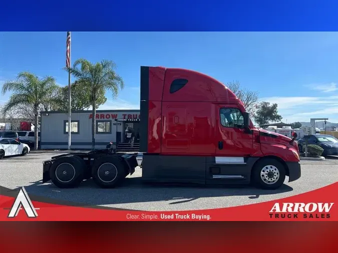 2022 FREIGHTLINER CA126