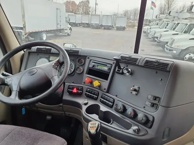 2016 FREIGHTLINER/MERCEDES CASCADIA 125