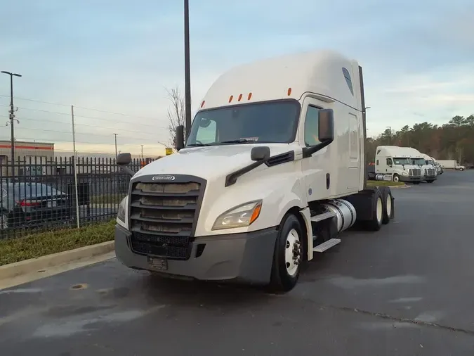 2019 FREIGHTLINER/MERCEDES CASCADIA