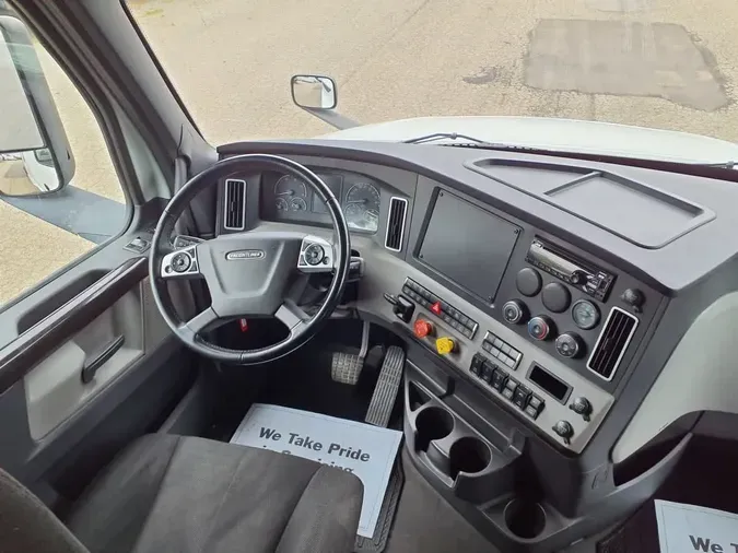 2019 FREIGHTLINER NEW CASCADIA PX12664