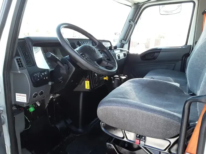 2020 NAVISTAR INTERNATIONAL MV607 (4X2)