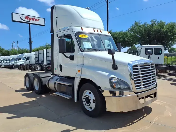 2018 FREIGHTLINER/MERCEDES CASCADIA 125250200cb5c78a7fbe5a45afbbf940850