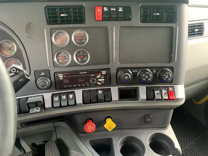 2021 Kenworth T680