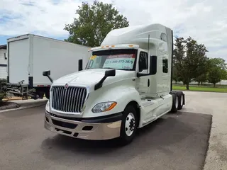 2019 NAVISTAR INTERNATIONAL LT625 SLPR CAB