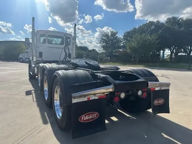 2020 Peterbilt 567