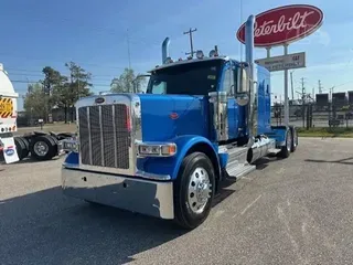 2027 PETERBILT 589