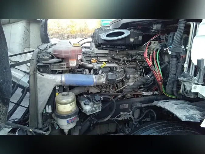 2022 Freightliner Cascadia 126