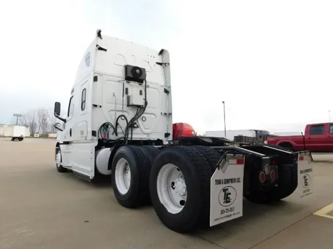 2020 Freightliner Cascadia