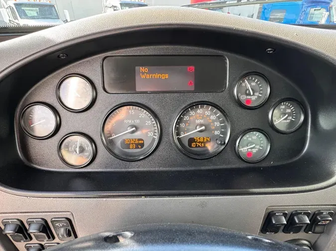 2020 Peterbilt 33725107a5ffb935d91cb85eb329db34f3c