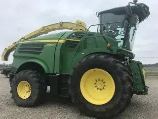 2016 John Deere 8800