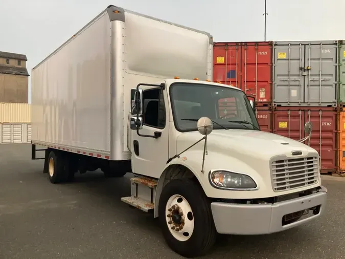 2021 FREIGHTLINER/MERCEDES M2 106