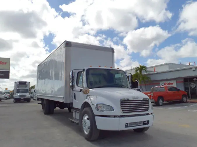 2015 FREIGHTLINER/MERCEDES M2 106