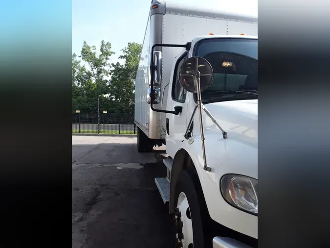 2016 FREIGHTLINER M2 106