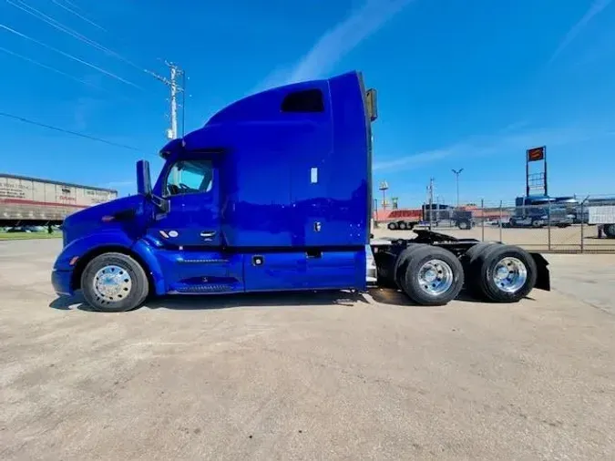 2022 Peterbilt 579