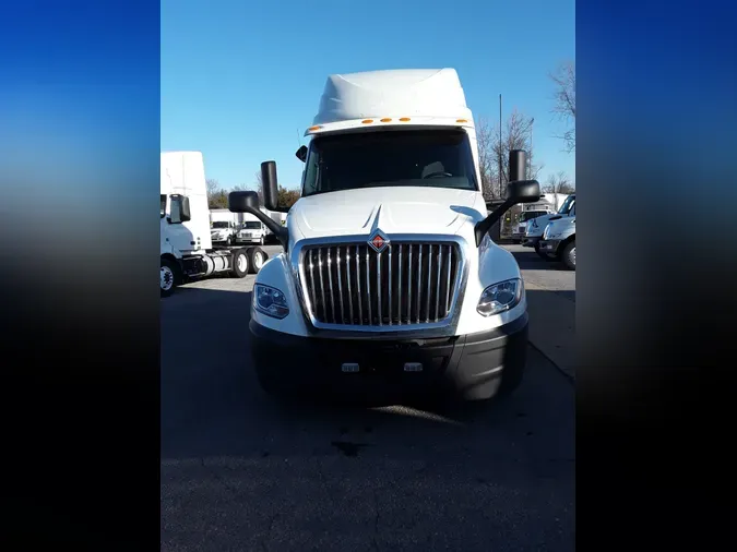 2020 NAVISTAR INTERNATIONAL LT625 SLPR CAB