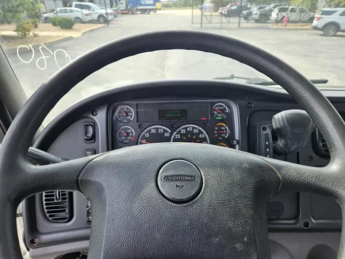 2020 Freightliner Business Class M2 106