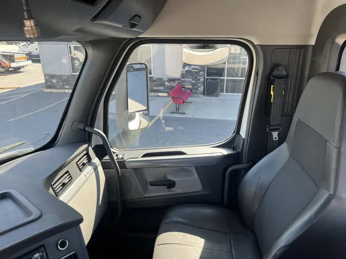 2020 Freightliner Cascadia251f40fcbe38c7f63d0783d048e36b12