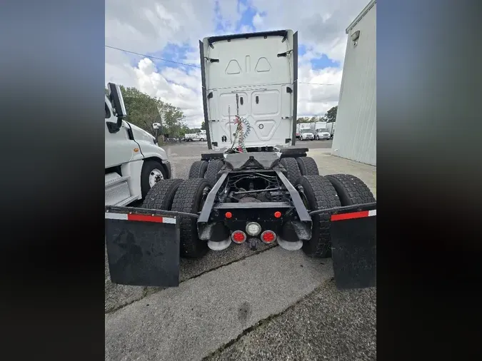 2019 FREIGHTLINER/MERCEDES CASCADIA 125