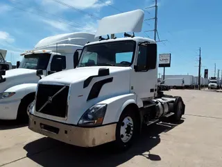 2016 VOLVO VNL42TRACTOR