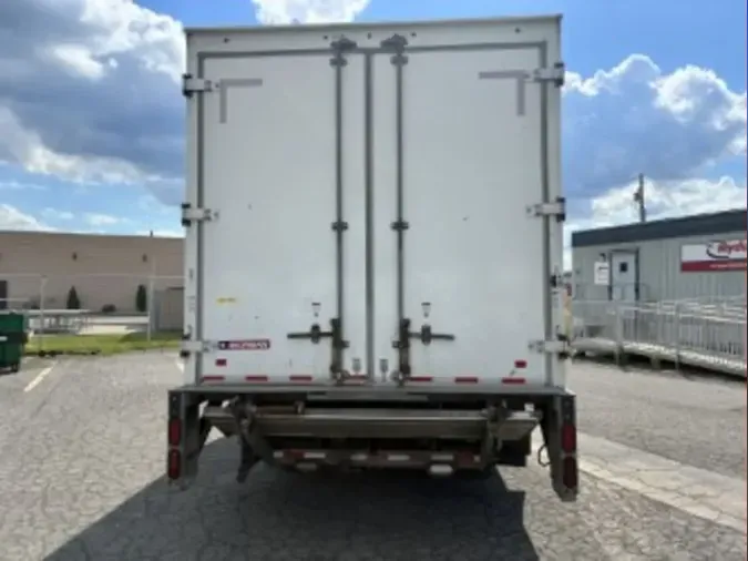 2019 ISUZU NQR