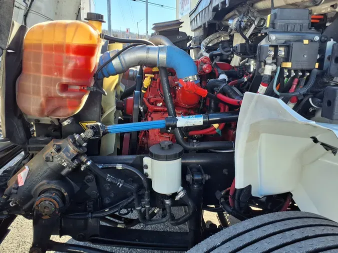 2018 NAVISTAR INTERNATIONAL 4300