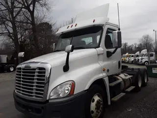 2018 FREIGHTLINER/MERCEDES CASCADIA 125