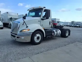 2019 NAVISTAR INTERNATIONAL RH613 DAYCAB S/A