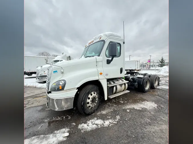 2018 FREIGHTLINER/MERCEDES CASCADIA 125253272aea4baf2b305736a85e339b0e7