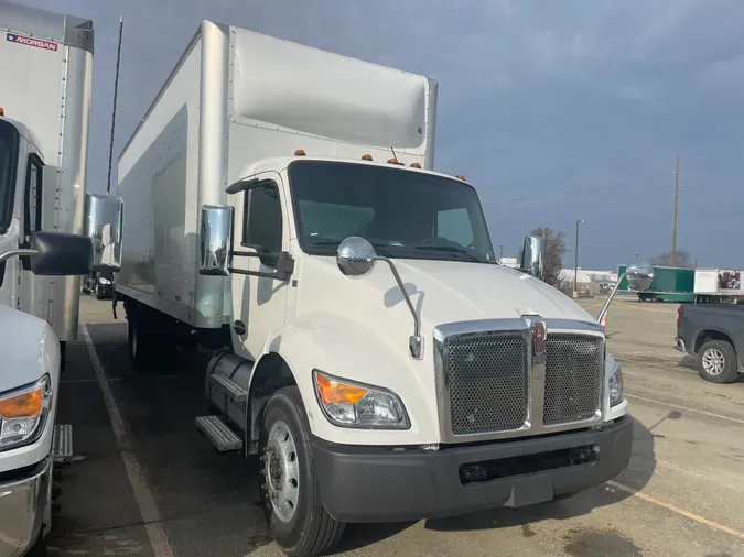 2022 Kenworth T280