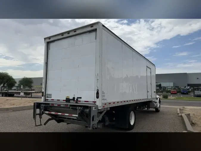 2019 NAVISTAR INTERNATIONAL 4300